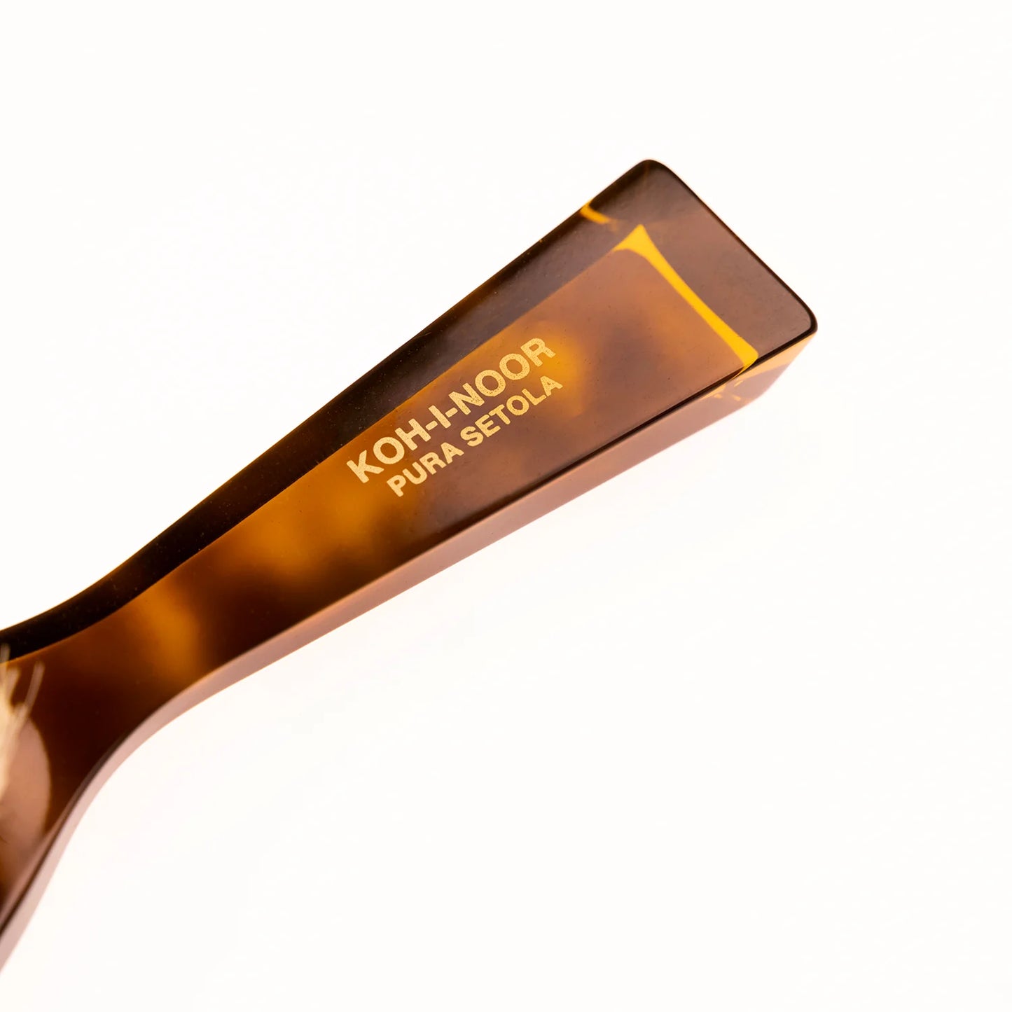 Tortoiseshell Hair Brush with Natural Soft Whitened Bristles. Oval Medium
